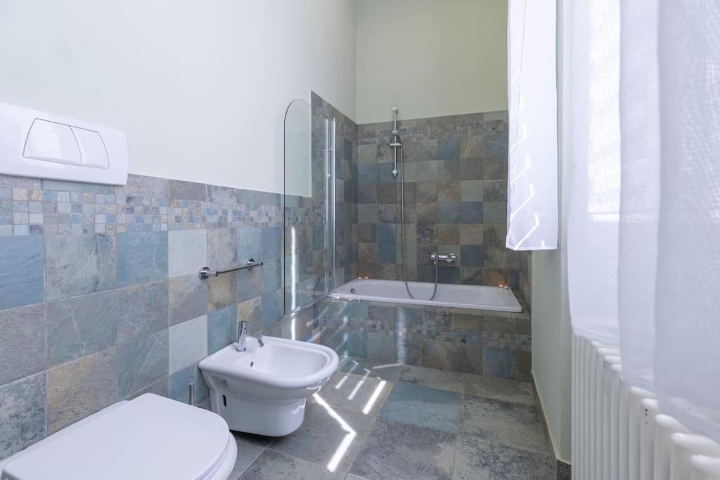 Ammirato Duplex In Флоренция Экстерьер фото