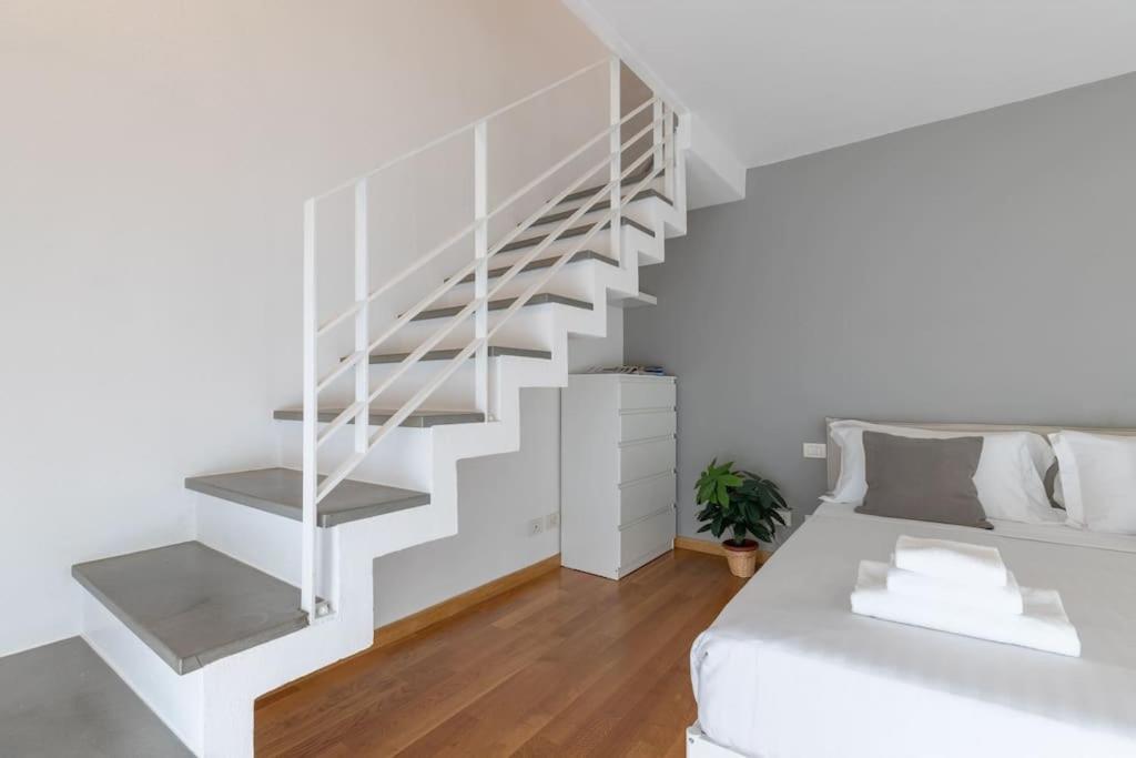 Ammirato Duplex In Флоренция Экстерьер фото