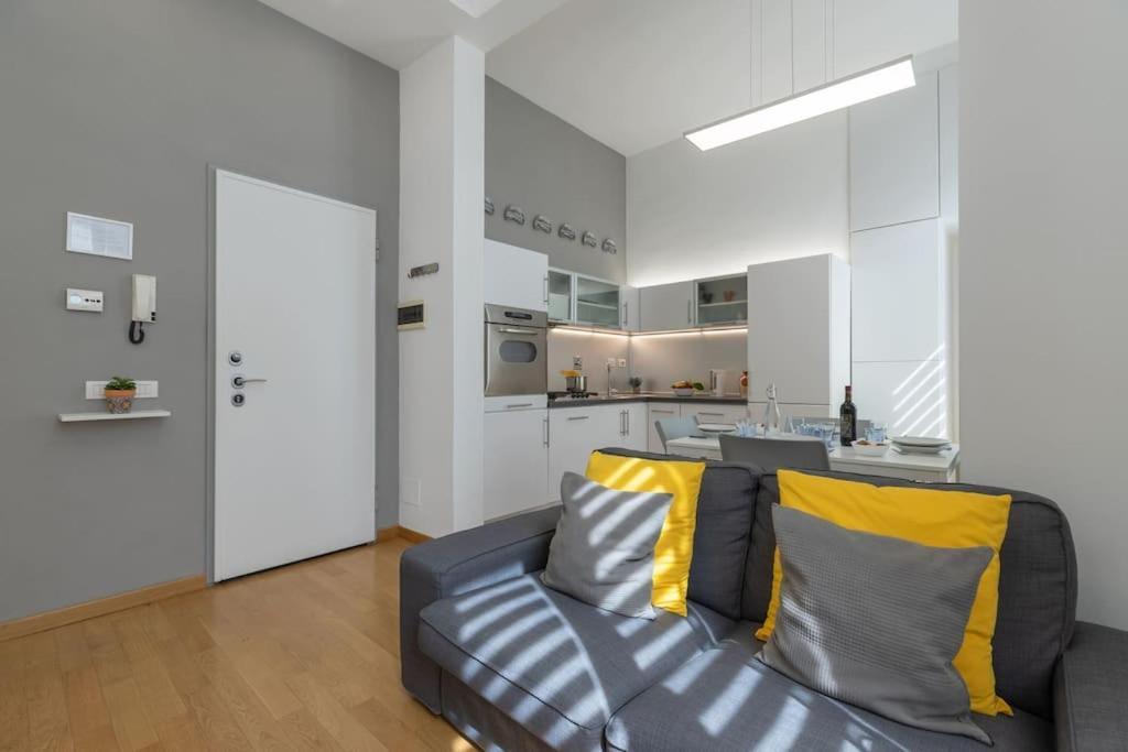 Ammirato Duplex In Флоренция Экстерьер фото